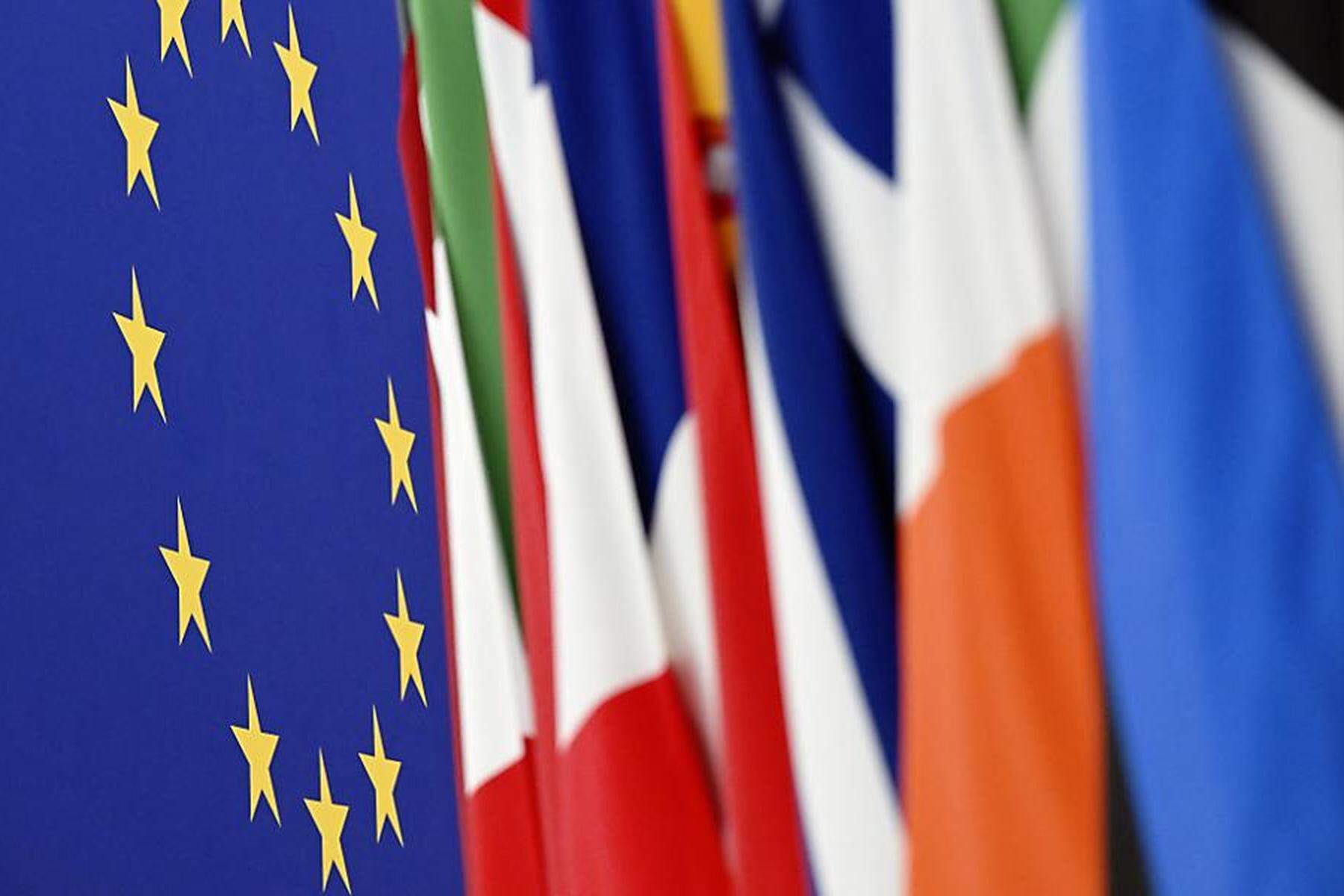 Einstimmige Entscheidung: EU-Parlament verklagt Kommission nach Freigabe von Geldern für Ungarn