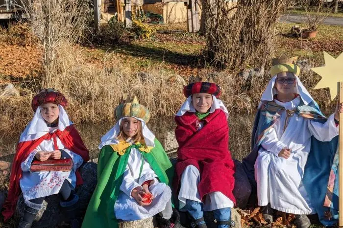 In Ratschendorf (Gemeinde Mureck) waren die Sternsinger am 3. Jänner unterwegs