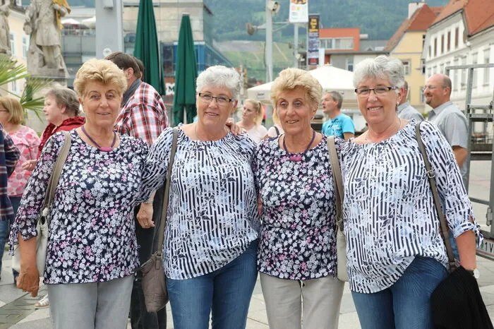 Klicken Sie sich durch weitere Bilder! 