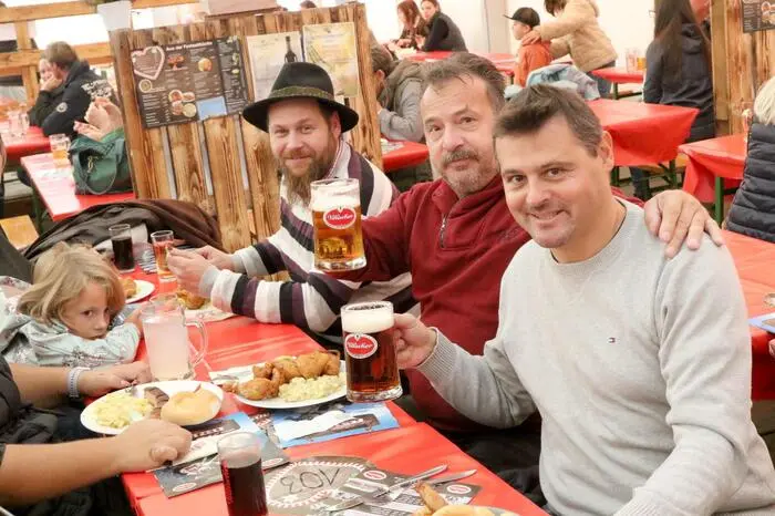 Klicken Sie sich bitte durch die Fotogalerie!