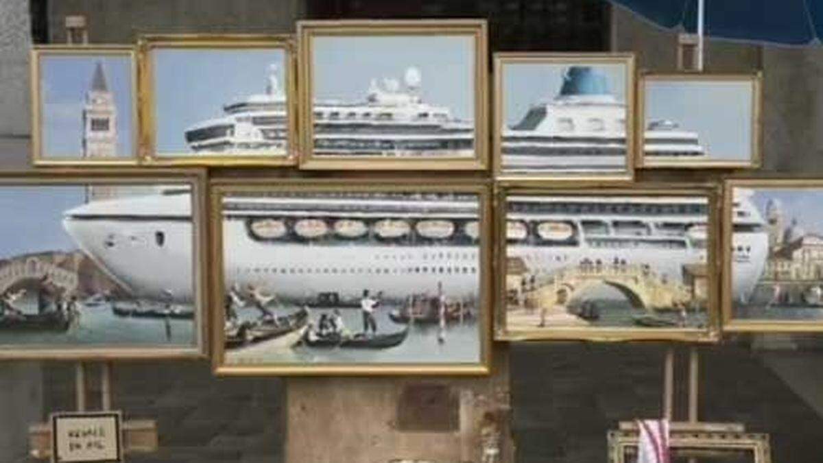 Mehrere Gemälde fügen sich gemeinsam zu einem Kreuzfahrtschiff zusammen - ist &quot;Venice in Oil&quot; das neueste Werk von Banksy?