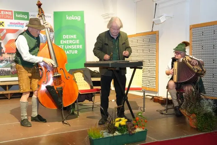 Das Altsteirertrio Lemmerer mit Folkmar Flöss sowie Franz und Siegi Lemmerer