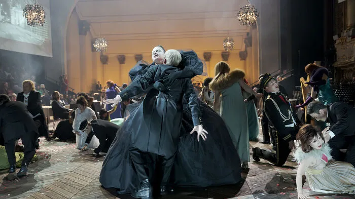 Jubel, Trubel, Traurigkeit: Benjamin Brittens "War Requiem" in Graz