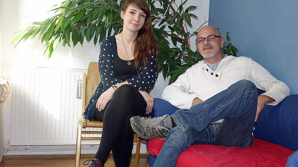 Jörg Ebner-Schwarzenegger, Brucker Projektleiter von Streetwork, und Mitarbeiterin Isabelle Fantina