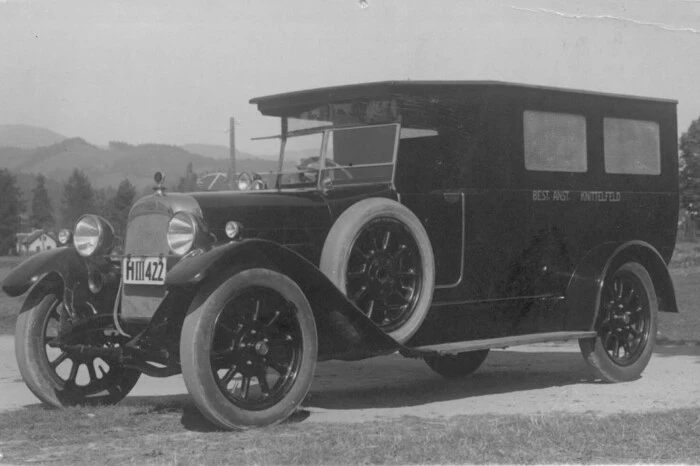 Bestattungsauto aus den 1930er-Jahren