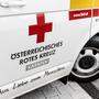 Die verletzte Lenkerin wurde von der Rettung ins Klinikum Klagenfurt eingeliefert