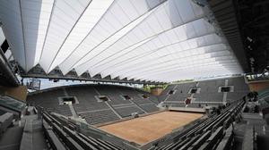 Der neue „Faltenrock“ im Tennisstadion Suzanne Lenglen