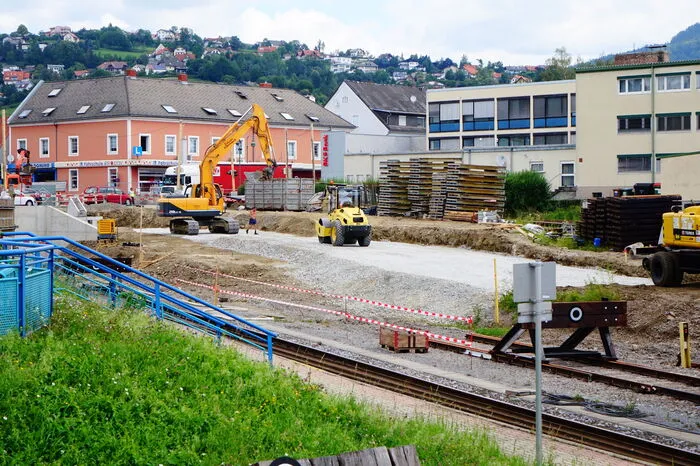 Die Umbauphase an der Kreuzung Birkfelder-Straße/Kapruner-Generator-Straße im Jahr 2016.