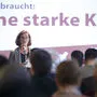 Elke Kahr 2016 bei der Mitgliederversammlung