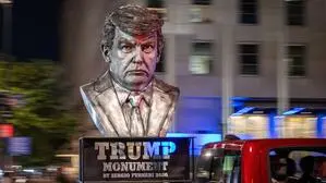 Es gibt sie noch, die Fans von US-Präsident Donald Trump