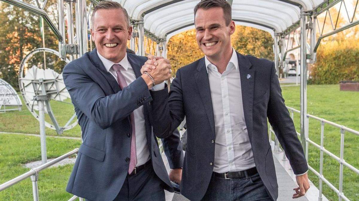 Mario Kunasek wird Minister, Stefan Hermann (rechts) marschiert im Landtagsklub direkt an die Spitze