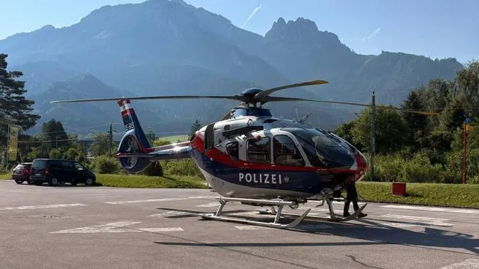 Neben der Polizei suchten auch drei Feuerwehren und die Bergrettung nach dem 71-Jährigen 