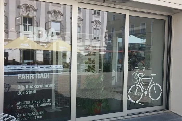 ... im Haus der Architektur in der Mariahilferstraße 2 in Graz zu sehen ist.