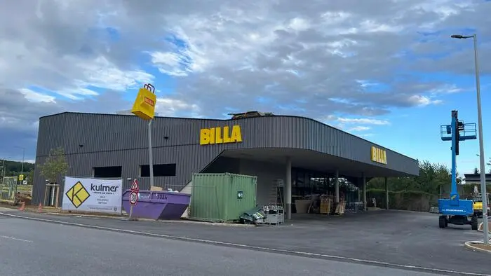 Die finalen Arbeiten für die neue Billa-Filiale in der Gleisdorfer Neugasse laufen