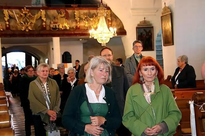Aus diesem besonderen Anlass lud die KFB mit Obfrau Maria Murgg (links) an der Spitze zu einem Festsonntag ein.