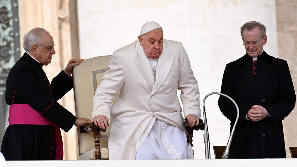 Papst Franziskus  | Papst Franziskus: „Ich denke, dass das Petrusamt auf Lebenszeit ist und deshalb sehe ich keine Bedingungen für einen Amtsverzicht“