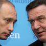 Archivbild aus 2004: Gerhard Schröder pflegt seit Jahrzehnten eine enge Beziehung zu Wladimir Putin