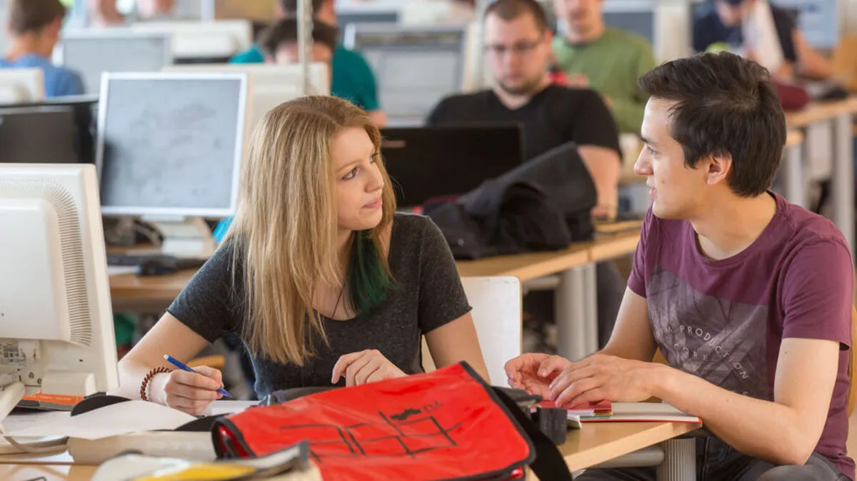 TU Graz baut Informatik-Studien aus