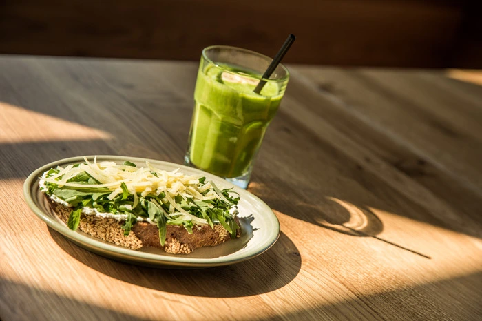 Regional vor global: Das gelte bei Suppen, Smoothies, Desserts und bei Gerichten mit hausgemachtem Brot.