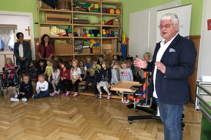 Bürgermeister Hannes Dolleschall lobte das Engagement der Jugendlichen.