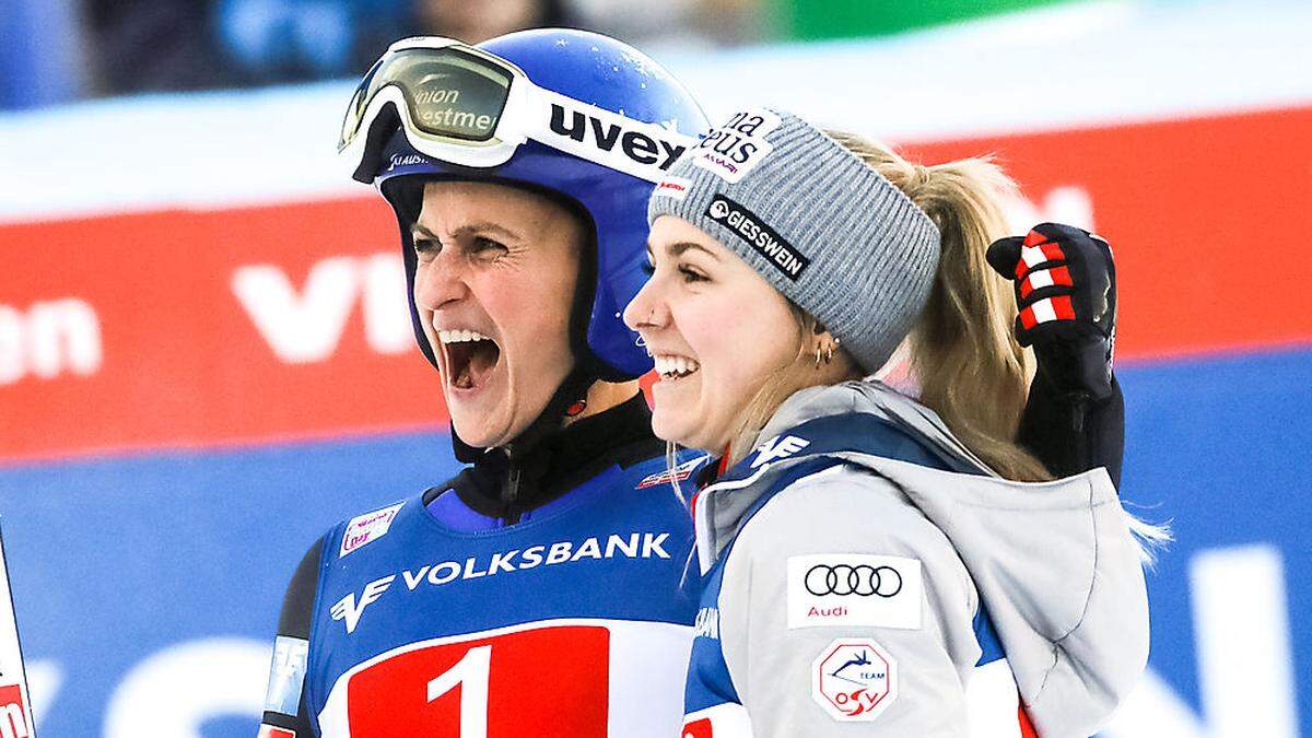 Große Freude bei Eva Pinkelnig (links) und Chiara Kreuzer