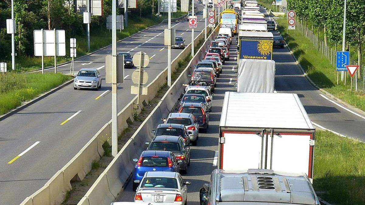 Stau im Frühverkehr