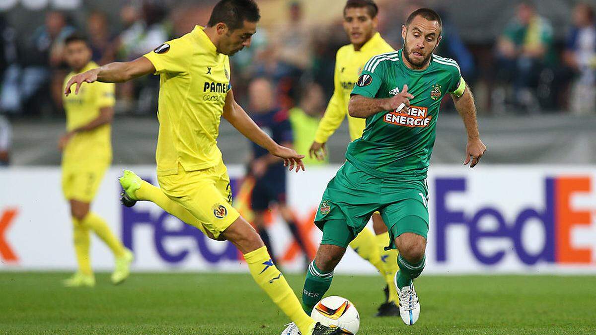 Bruno Soriano (Villarreal/links) und Rapids Steffen Hofmann