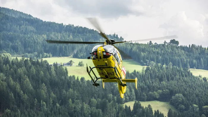 Ein Rettungshubschrauber kam zum Einsatz (Sujetbild)