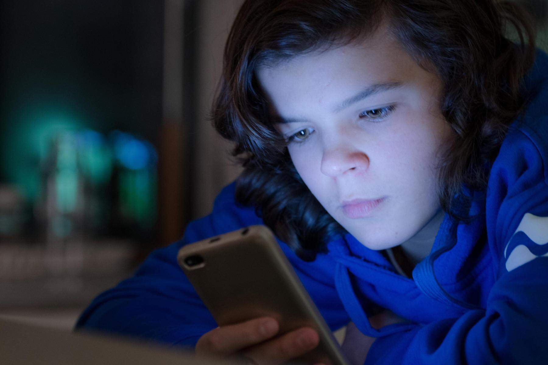 Safer Internet Day | Wo die Onlinewelt für Jugendliche zur Gefahr wird