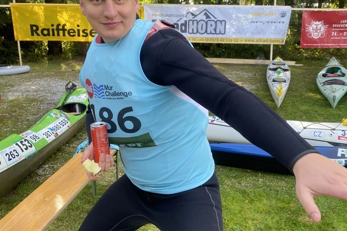 Auf einer Länge von 45 Kilometern kämpften sich die Hobbypaddler und Wassersportprofis von Großlobming bis nach Leoben vor. Auch beim Funrace über eine Distanz von 14 Kilometern, startend von St. Michael, waren namhafte Teilnehmer dabei  - wie etwa die dreifache Weltmeisterin Uschi Profanter mit ihrem Sohn Lukas.
