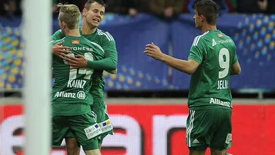 Am Ende furfte Rapid über einen mühsamen Sieg nach Elfmeterschießen jubeln 