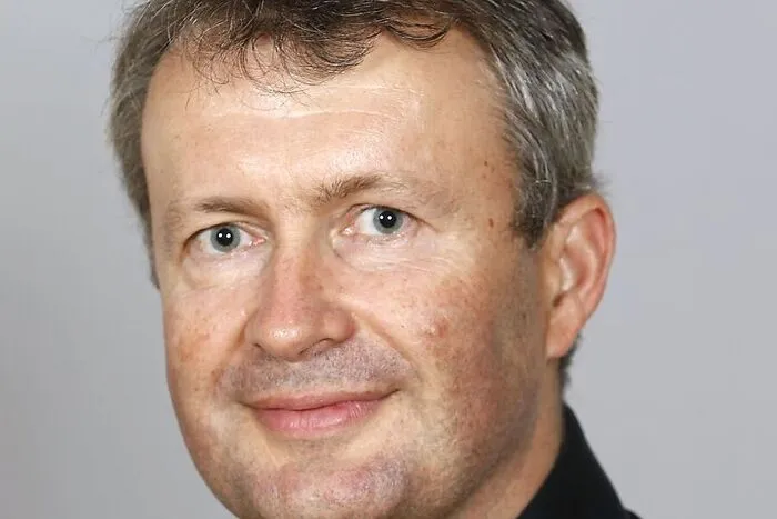 Zoltán Papp (49), Dechant und Stadtpfarrer: „Ich persönlich versuche im heurigen Jahr mit den Worten zu fasten, weniger verletzend zu sein, mit den Menschen respektvoller umzugehen. Ich möchte dieses Vorhaben in der Fastenzeit jeden Tag erneuern und bewusster erleben, um zu spüren, dass die Menschen, durch mein Verhalten, meine Worte, Freude am Leben haben.“