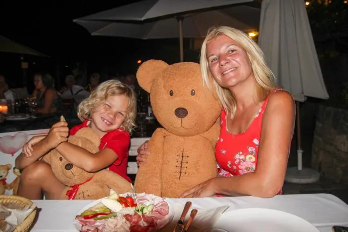 Sabine Gass aus Gratwein-Straßengel erzählte den Gästen persönlich von ihren positiven Erfahrungen mit dem Verein Herzkinder Österreich sowie von der Geschichte ihres heute 14-jährigen Sohnes Gerrit. Begleitet wurde sie von ihrem jüngsten Sohn Niklas.