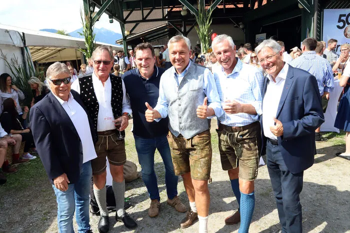 50 Geburtstag von Fritz Strobl in Steinfeld am Hauptplatz