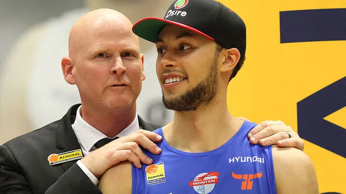 Trainer Mike Coffin muss nächste Saison auf seinen Sohn Marck verzichten