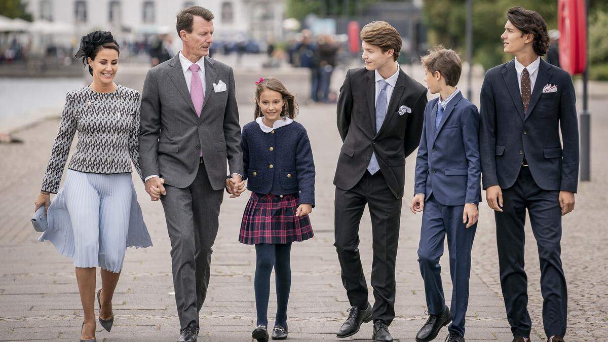 Prinzessin Marie, Prinz Joachim, Prinzessin Athena, Prinz Felix, Prinz Henrik und Prinz Nikolai
