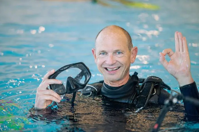 Auch für den erfahrenen Tauchschul-Chef Wolfgang Falk eine außergewöhnliche trierische Begenung.