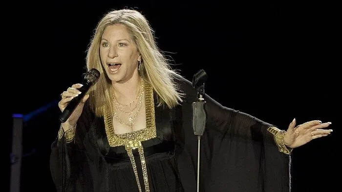 Barbra Streisand war mit Schauspielkollegen im Studio