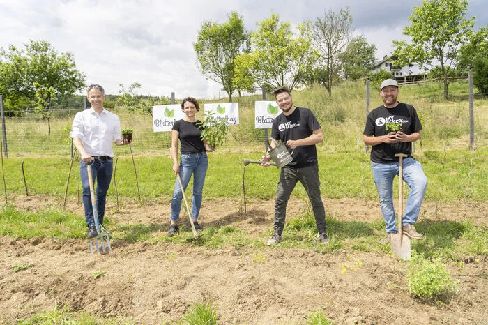 Beim Projekt mit an Bord: Stadtrat Kurt Hohensinner, Susanne Maurer-Aldrian, Geschäftsführerin Lebenshilfen Soziale Dienste, und die myacker-Gründer Daniel Raunig und Patrick Kleinfercher