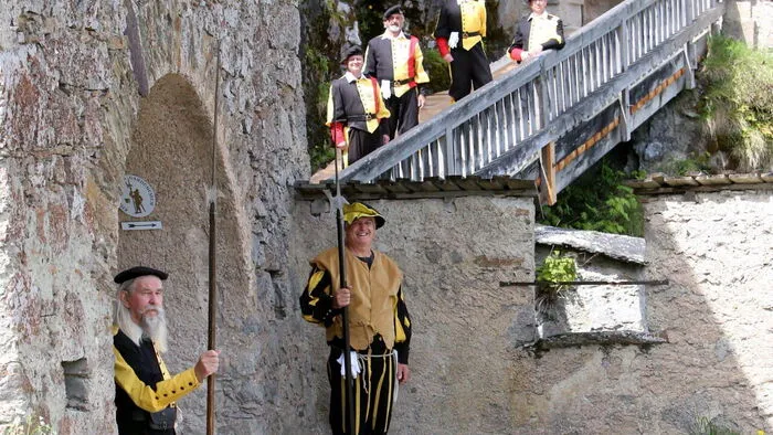 Nach den Corona-Ausgangsbeschränkungen wurde am Staatsfeiertag die Burg Hochosterwitz wieder eröffnet. 