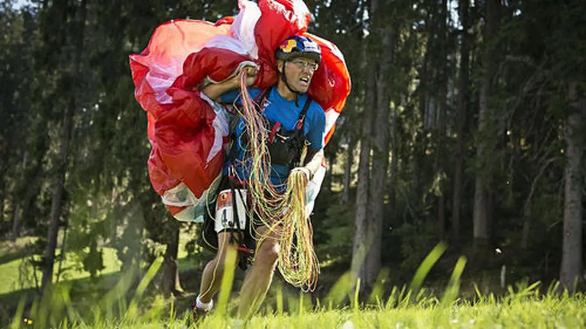 Wendelin Ortner beherrscht das Fliegen wie kaum ein anderer