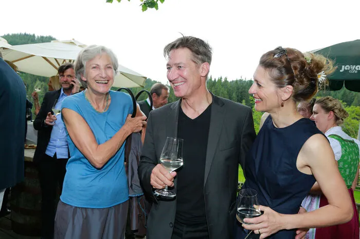 ... die ehemalige Bundespräsidentschaftskandidatin Irmgard Griss und Schauspieler Tobias Moretti ...