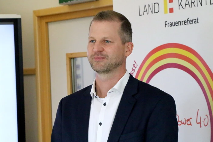 "Unser Ziel ist es, das Interesse bei unseren Fachkräften von morgen zu wecken und vor allem auch Frauen für die Technik zu begeistern“, sagte Flex Althofen-Geschäftsführer Martin Reiner.