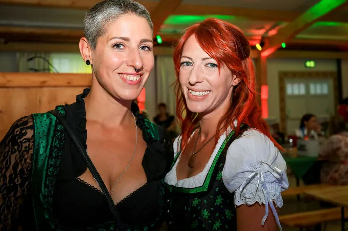 Das Motto lautete klarerweise: In Tracht durch die Nacht.
