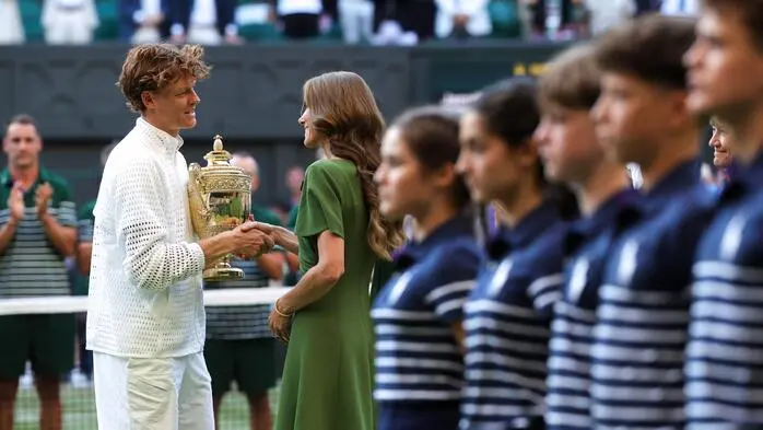 Jannik Sinner nahm die Gratulationen von Prinzessin Kate entgegen