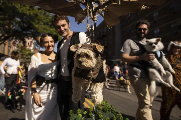 34. Hunde Halloween Parade in New York