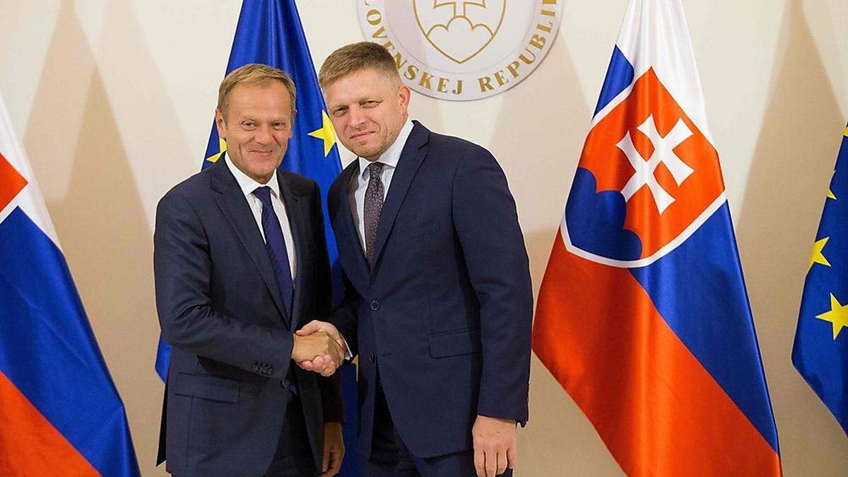 Gipfelgastgeber Robert Fico mit Donald Tusk