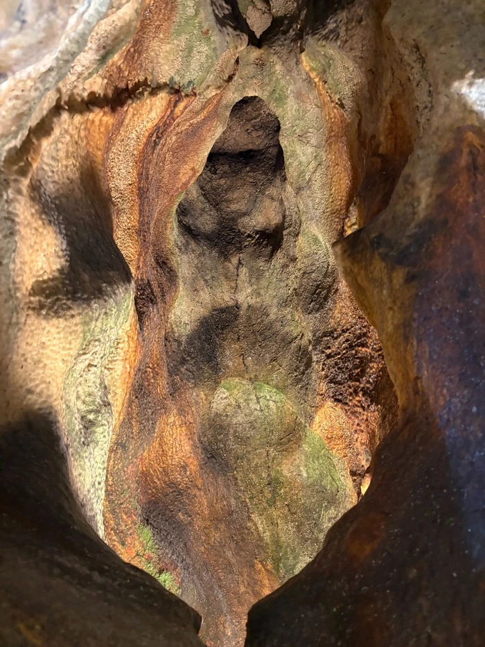Einblicke in die Griffner Tropfsteinhöhle