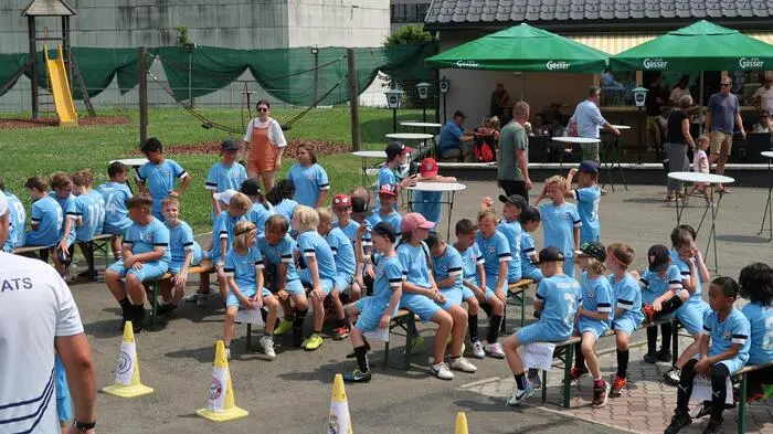 Fünf Tage lang stand die Sportanlage des SV Hinterberg wieder im Zeichen des jährlichen Fußballjugendcamps für Kinder und Jugendliche. Und es gab eine Premiere, denn erstmals organisierte der SV Hinterberg unter der Leitung von Michael Brandner das Camp selbst.