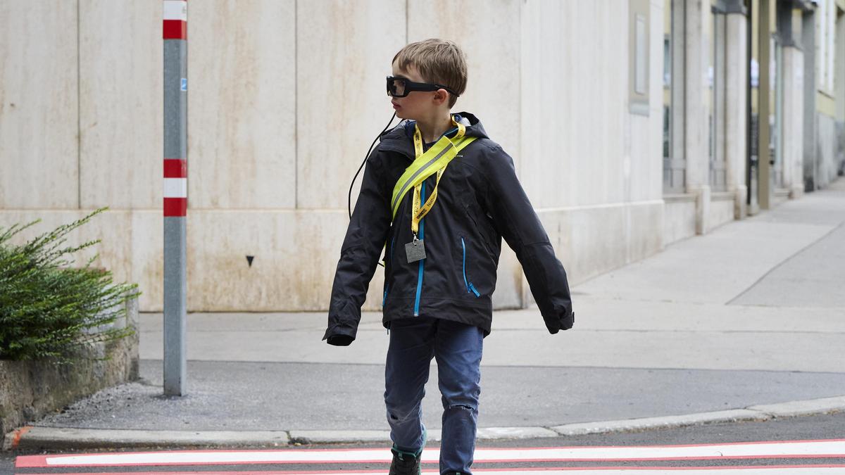 Kinder waren am Schulweg mit speziellen Bildern unterwegs